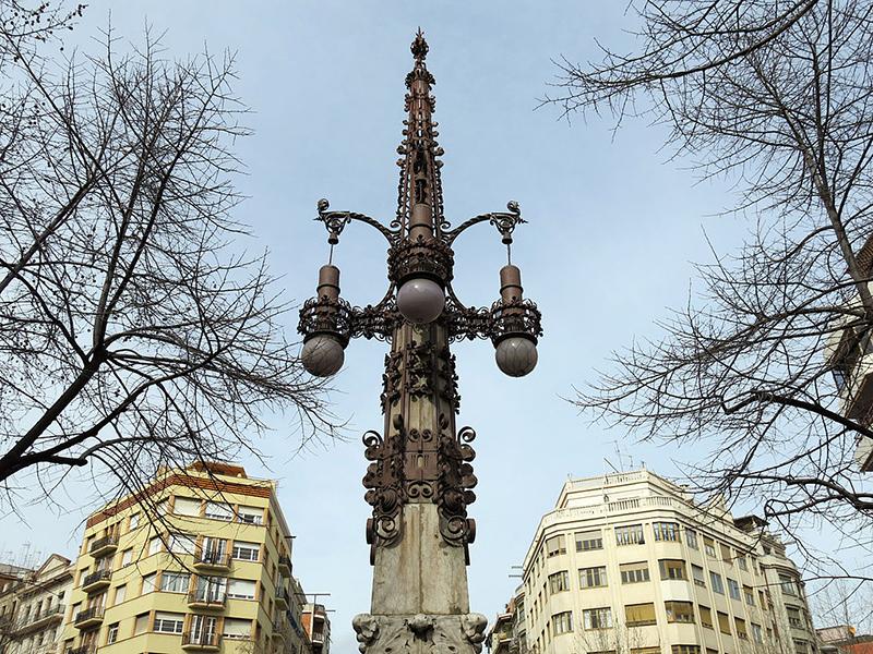 Gaud Avenue, 'The Modernist Avenue of Barcelona' (1)